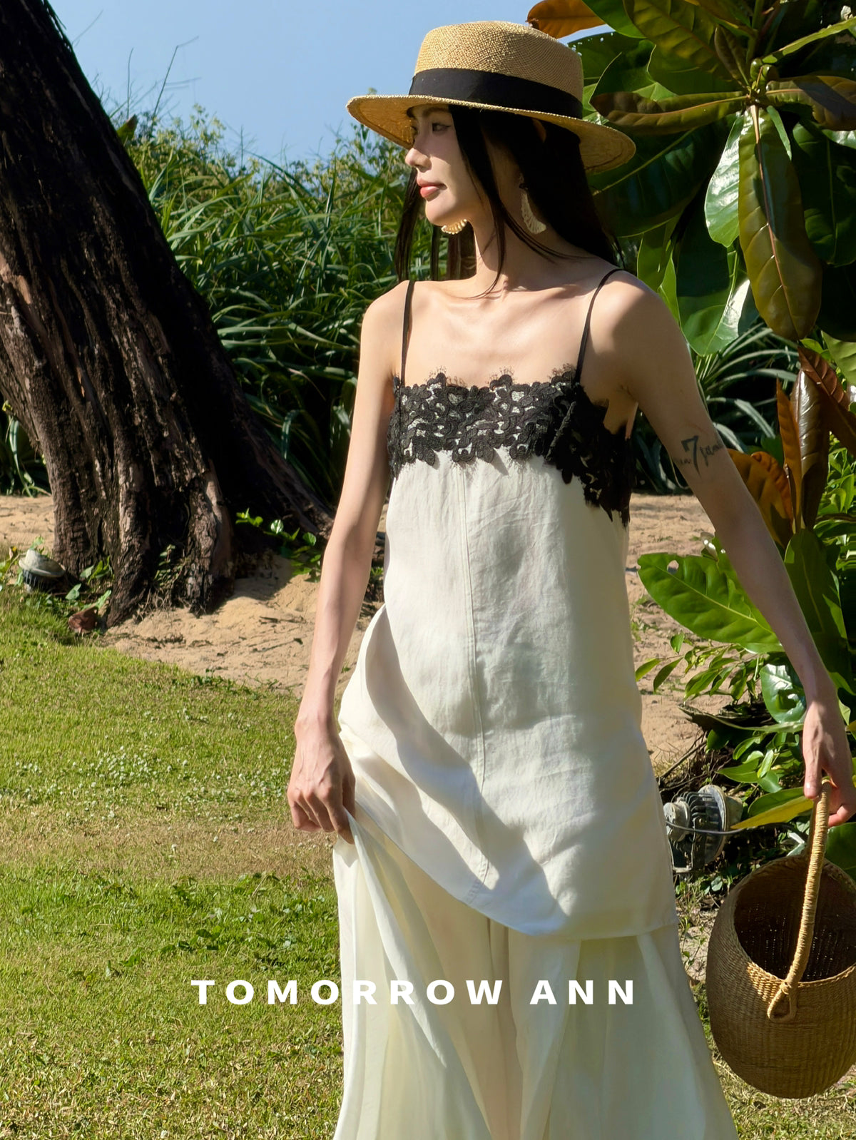 Tomorrow Ann Elegant Lace Patchwork Cami Top for Women - Spring 2026 New Arrival