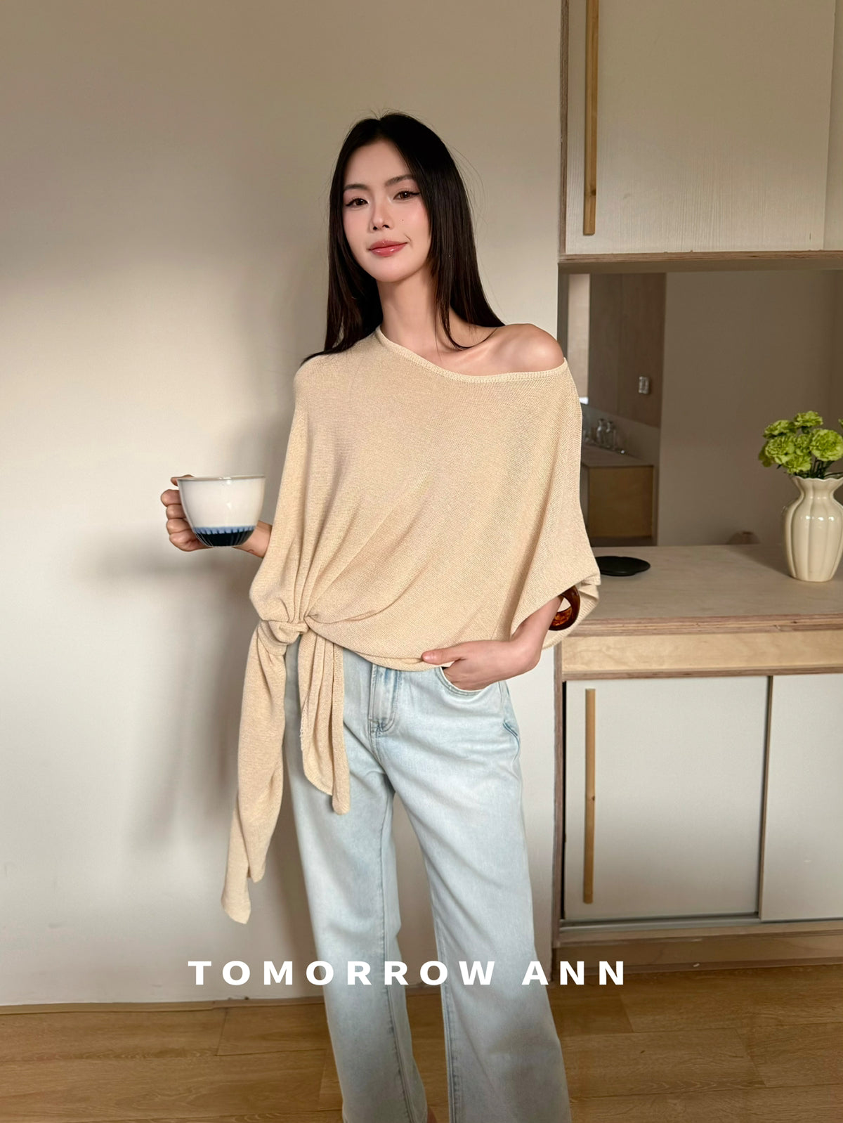 TOMORROW ANN Spring 2026 Retro Washed Slimming Straight Leg Jeans for Women - Light Blue Casual Denim