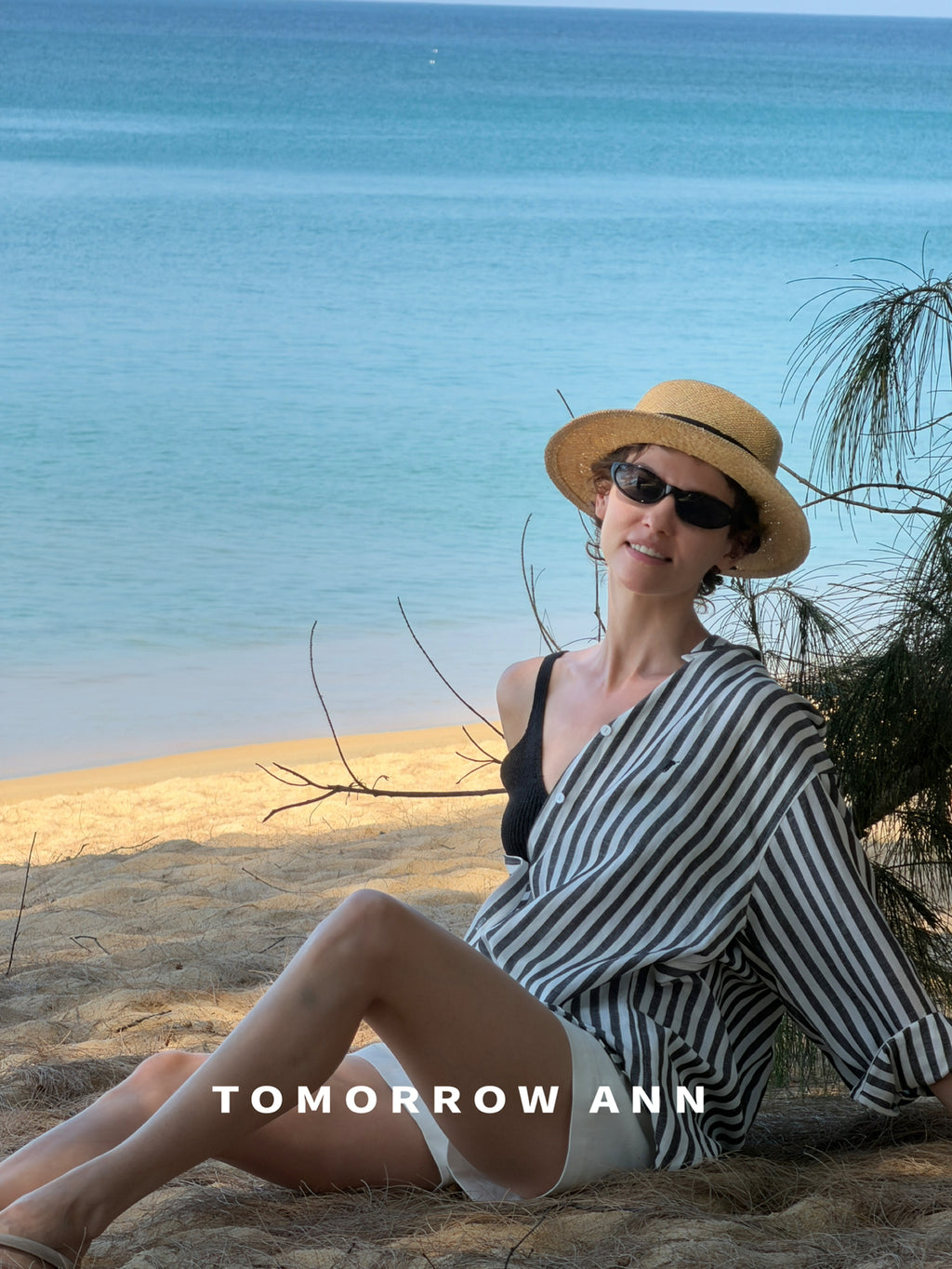 TOMORROW ANN Elegant Striped Commuter Fashion Shirt for Women - Early Spring Collection