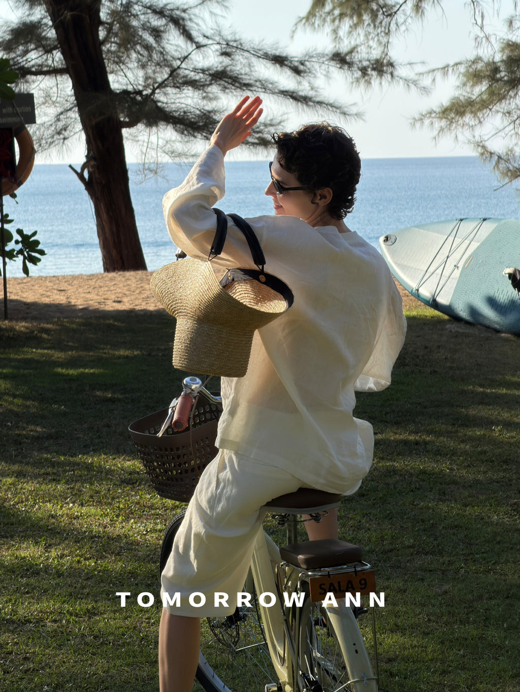 TOMORROW ANN Spring 2026 Elegant Loose-Fit Blouse - Minimalist Relaxed Style
