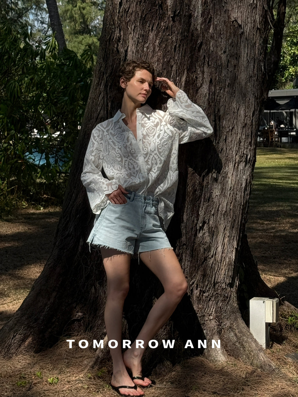 TOMORROW ANN Spring 2026 Elegant Embroidered Vacation Style Versatile Blouse