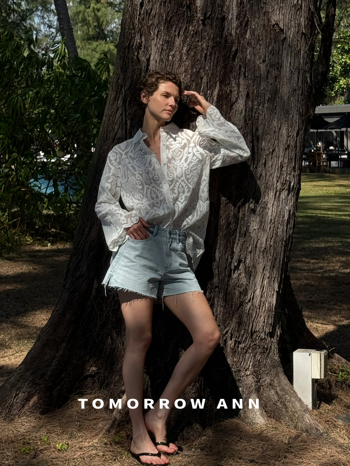 TOMORROW ANN Spring 2026 Elegant Embroidered Vacation Style Versatile Blouse