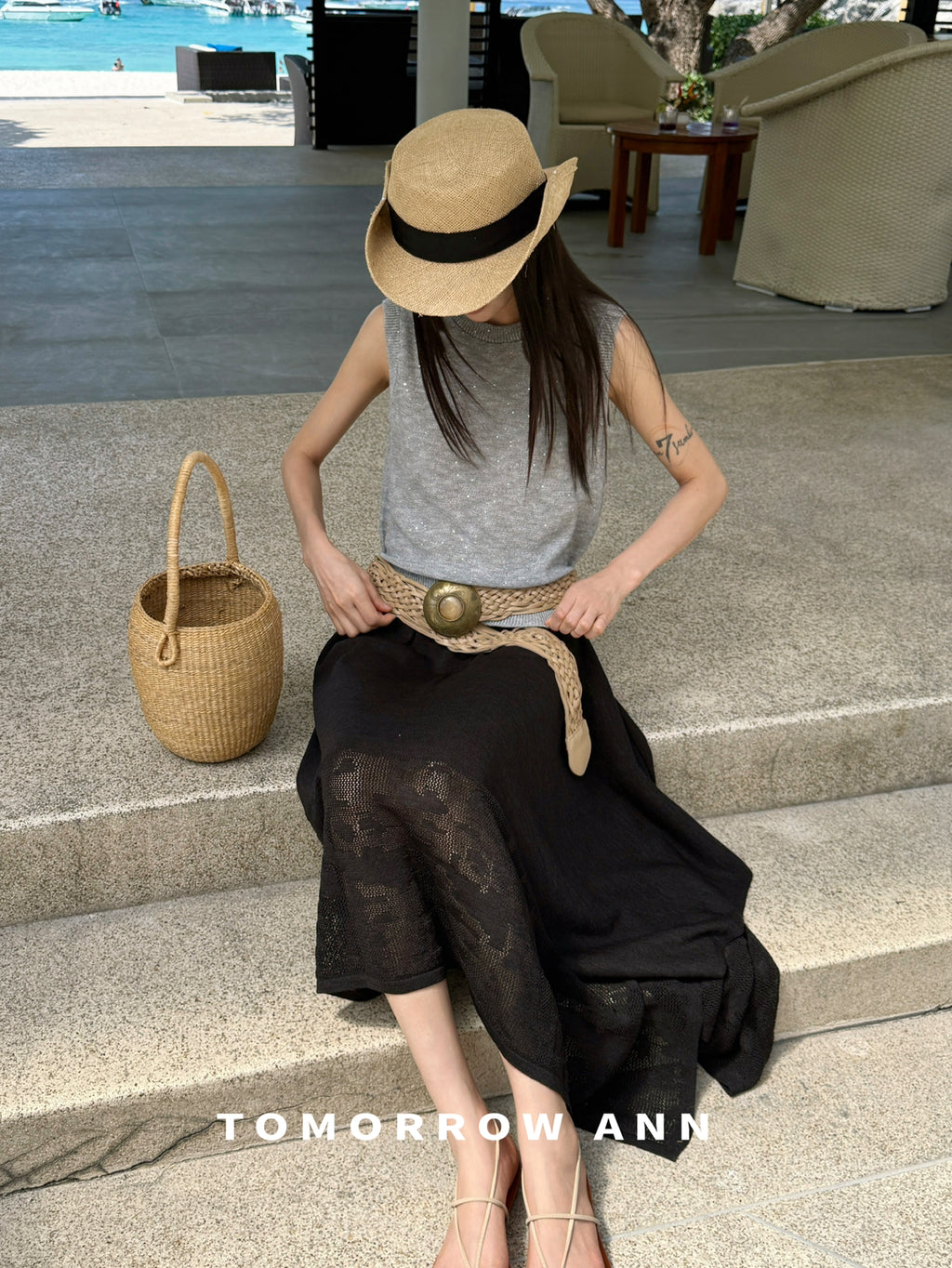 TOMORROW ANN Spring 2026 Minimalist Sequin Versatile Fashion Vest