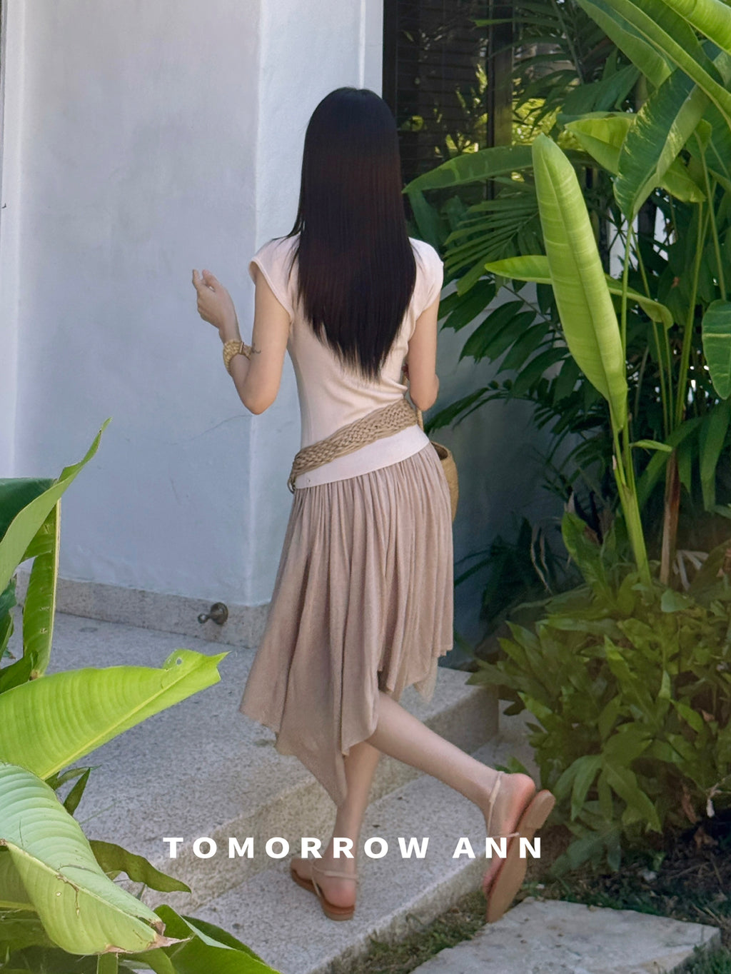 TOMORROW ANN Spring Elegant U-Neck Slim Fit Knit Short Sleeve Top