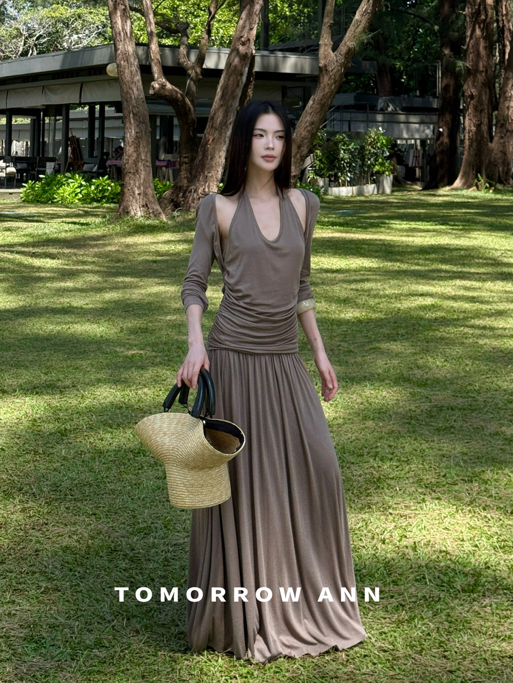 TOMORROW ANN Minimalist Ruched Halter Neck Long Sleeve Maxi Dress
