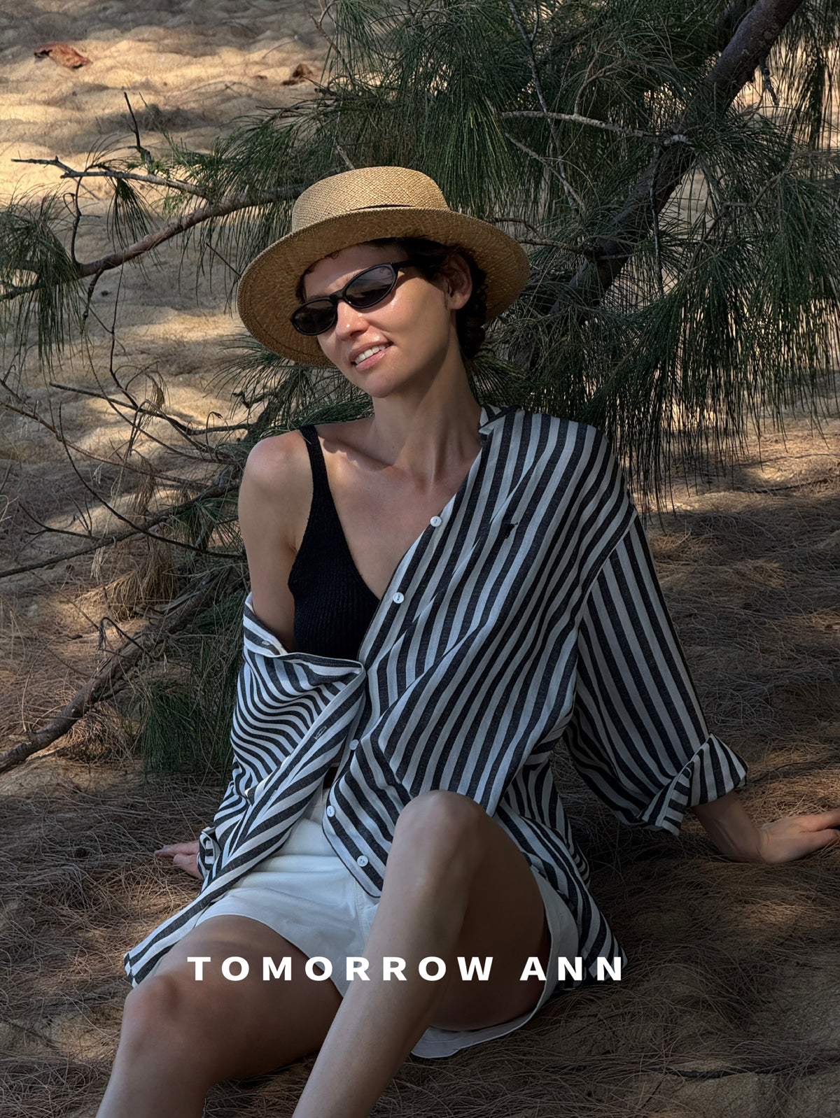 TOMORROW ANN Elegant Striped Commuter Fashion Shirt for Women - Early Spring Collection