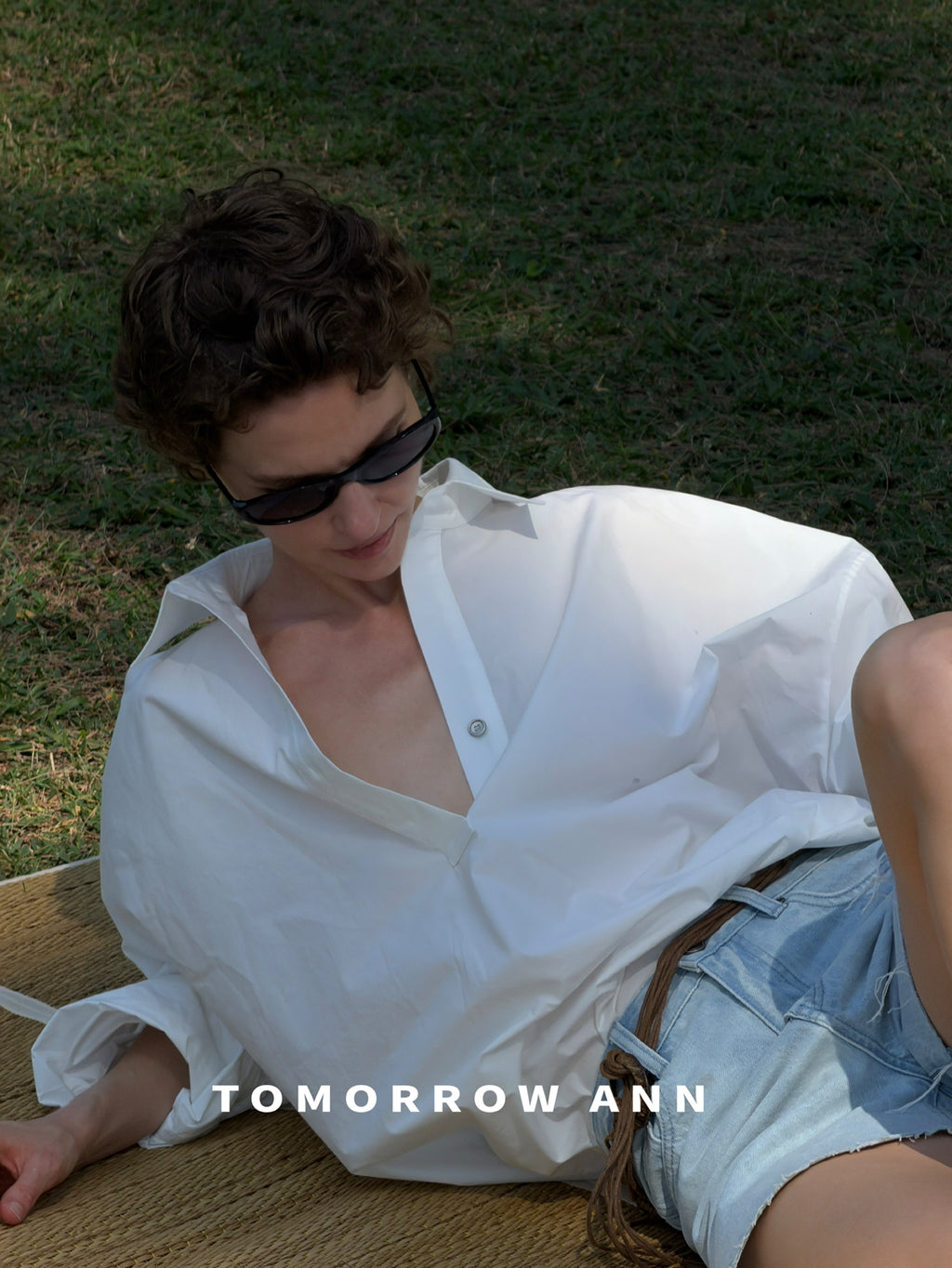 TOMORROW ANN Spring 2026 Minimalist Elegant Loose Fit Versatile Blouse
