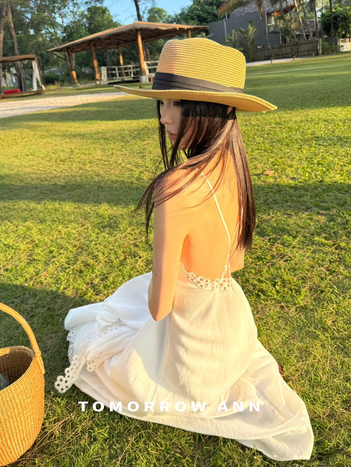 TOMORROW ANN Spring 2026 Elegant White Embroidery Cami Dress for Vacation