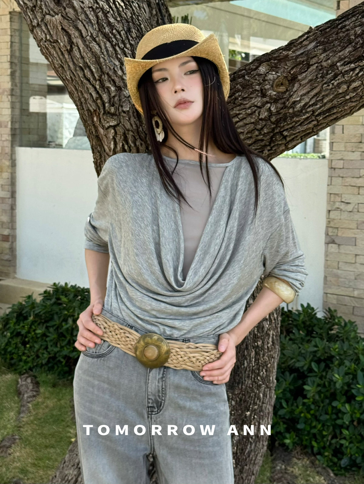 2026 Early Spring! 【TOMORROW ANN】 Elegant Ruched Slim-Fit Fashion Blouse 12626# OZQ