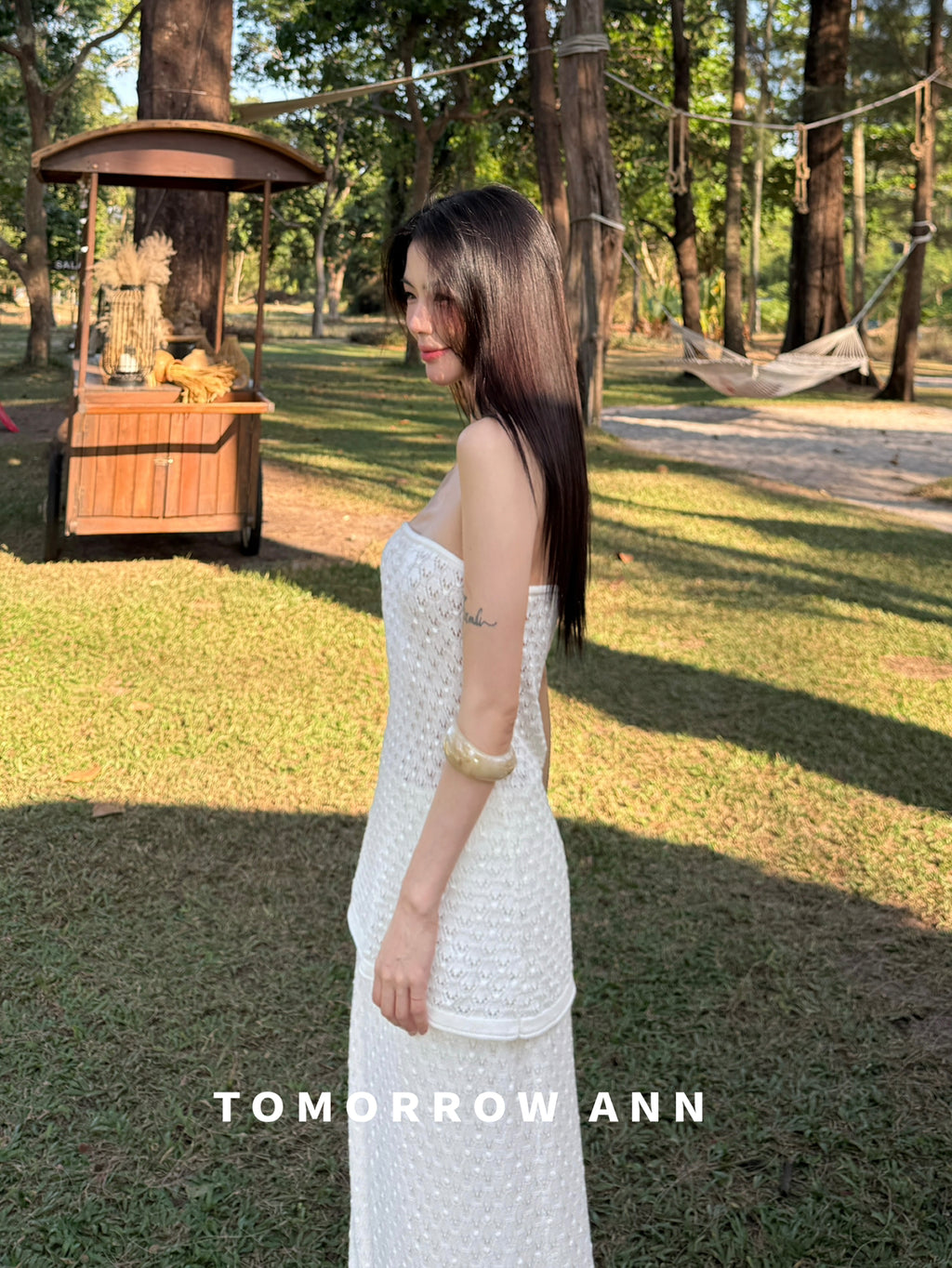 TOMORROW ANN Spring Collection Elegant Strapless Bandeau Slim-Fit Knit Vest