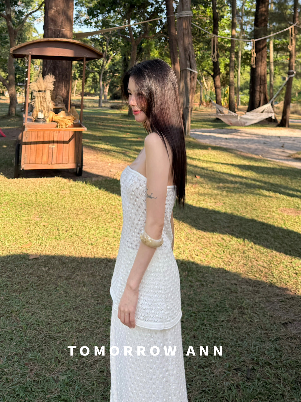 TOMORROW ANN Spring Collection Elegant Strapless Bandeau Slim-Fit Knit Vest