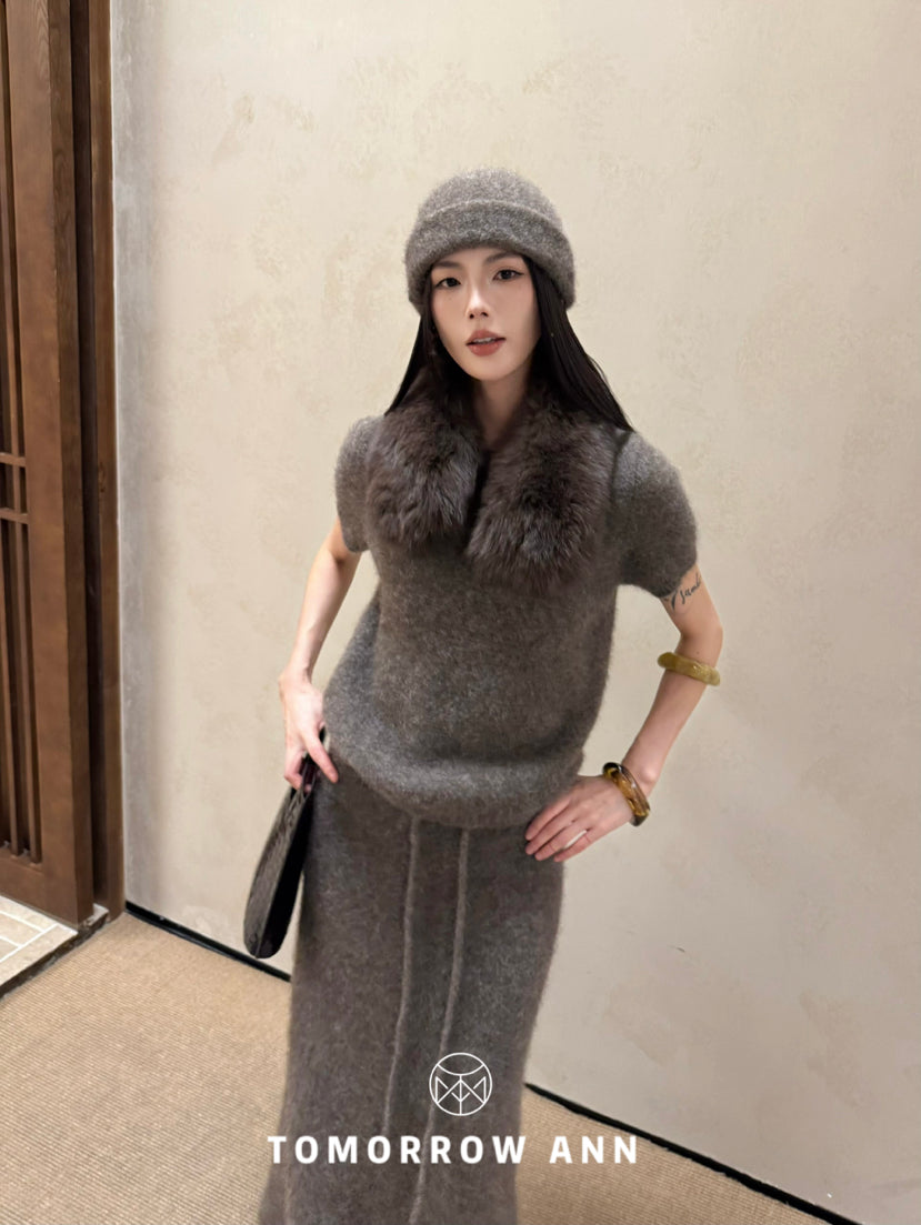 TOMORROW ANN Premium Yak Cashmere Minimalist Knit Beanie - Elegant Coffee Camel