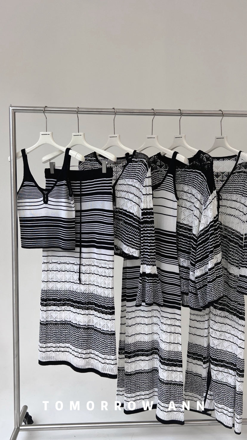 [TOMORROW ANN] Elegant Chic Striped Long Knit Cardigan for Women