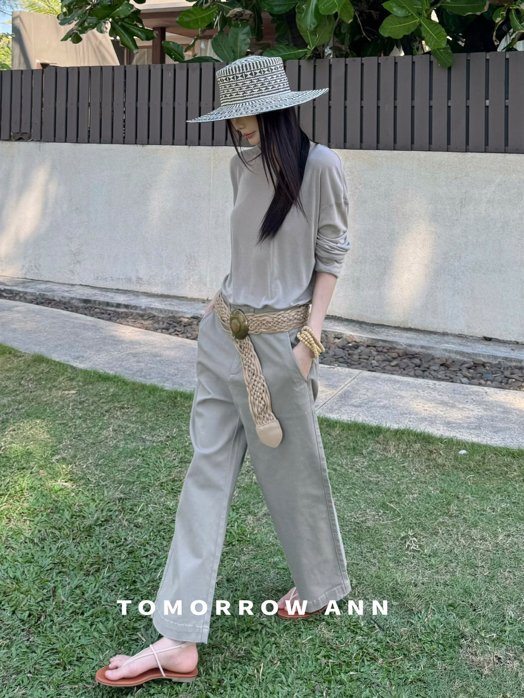 2026 Early Spring! 【TOMORROW ANN】 Elegant Ruched Slim-Fit Fashion Blouse 12626# OZQ