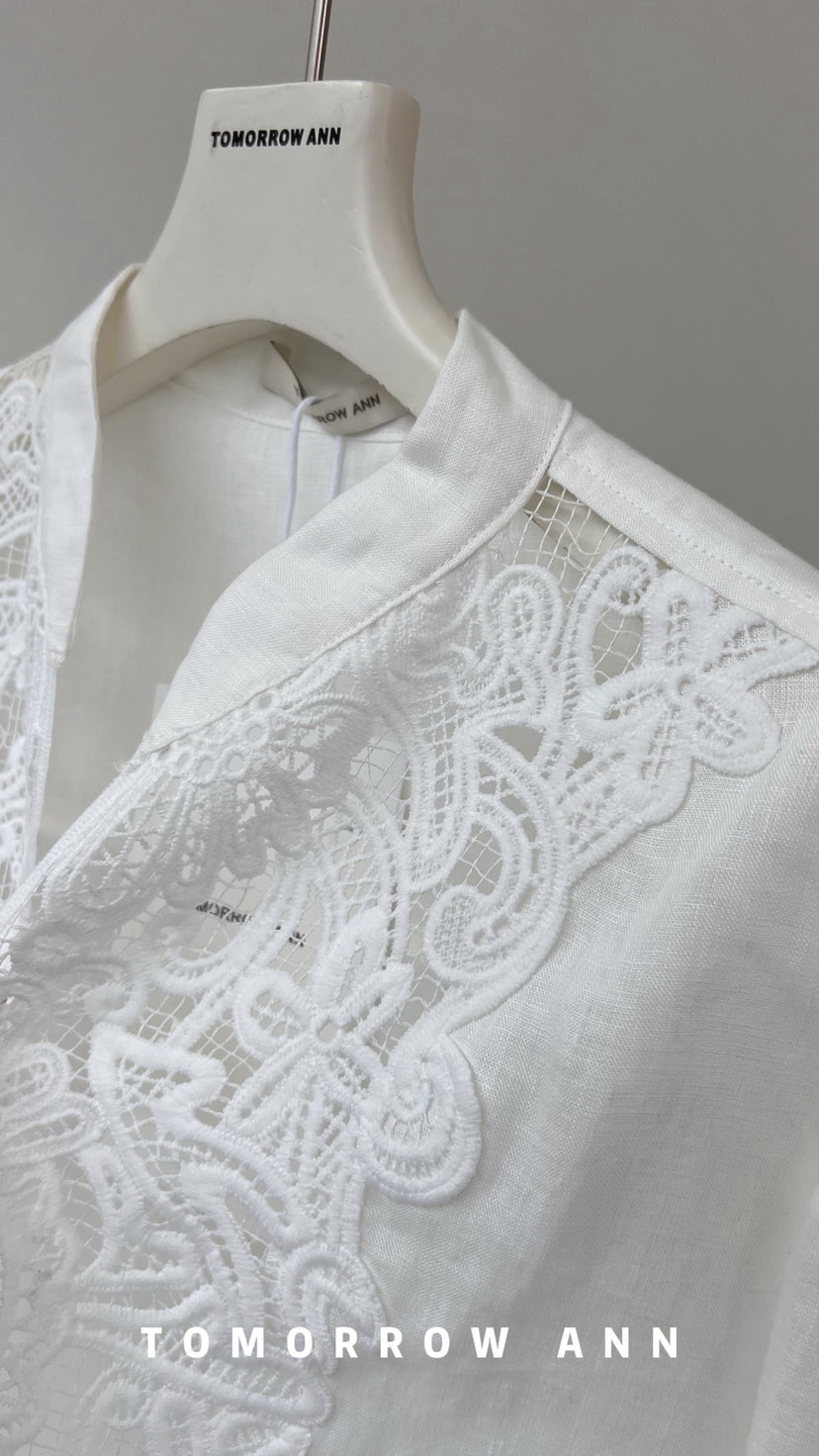 TOMORROW ANN Elegant Embroidered Hollow-Out Loose Blouse - 2026 Early Spring Collection