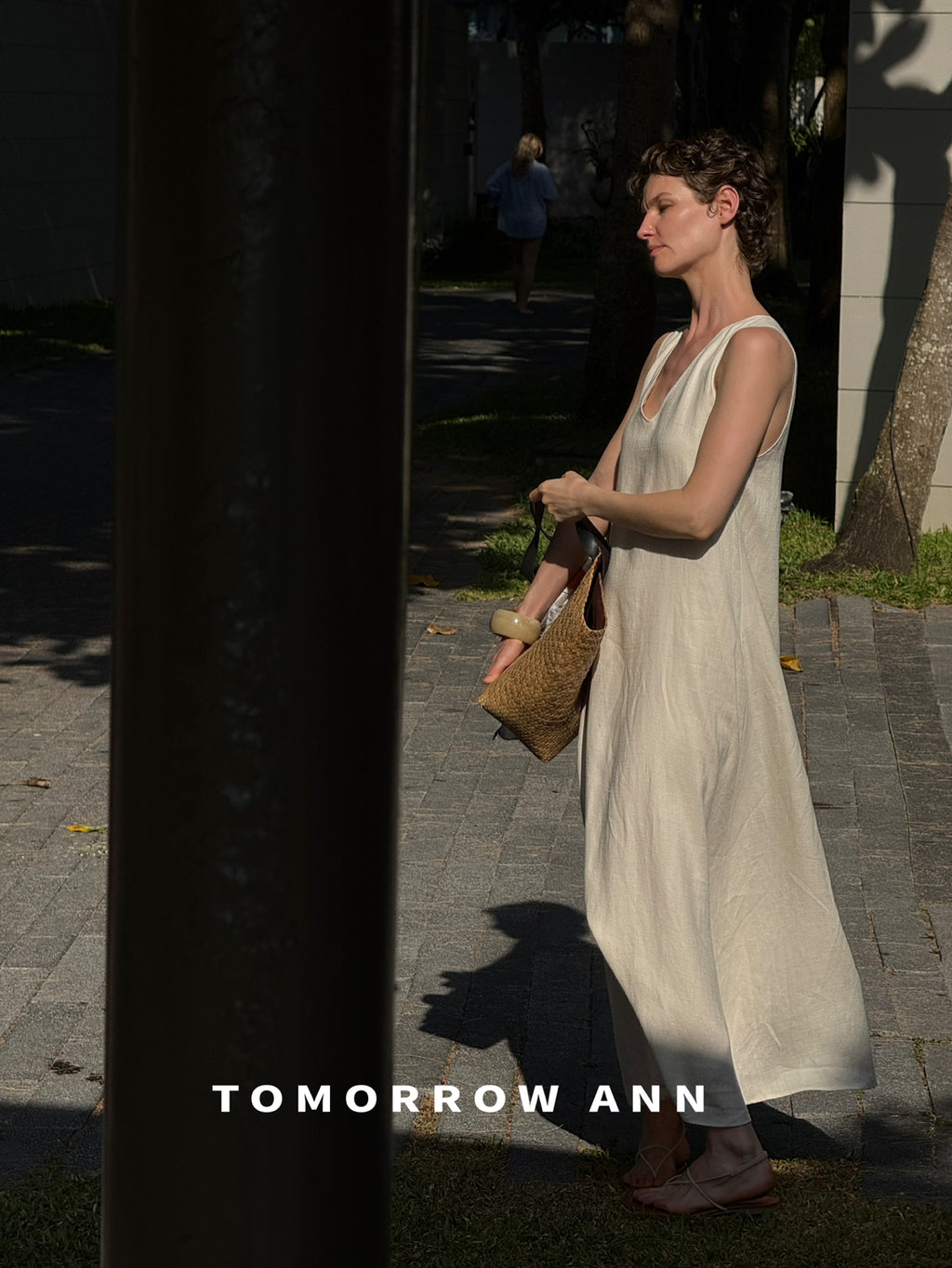 TOMORROW ANN 2026 Early Spring Minimalist V-Neck Loose Fashion Maxi Dress