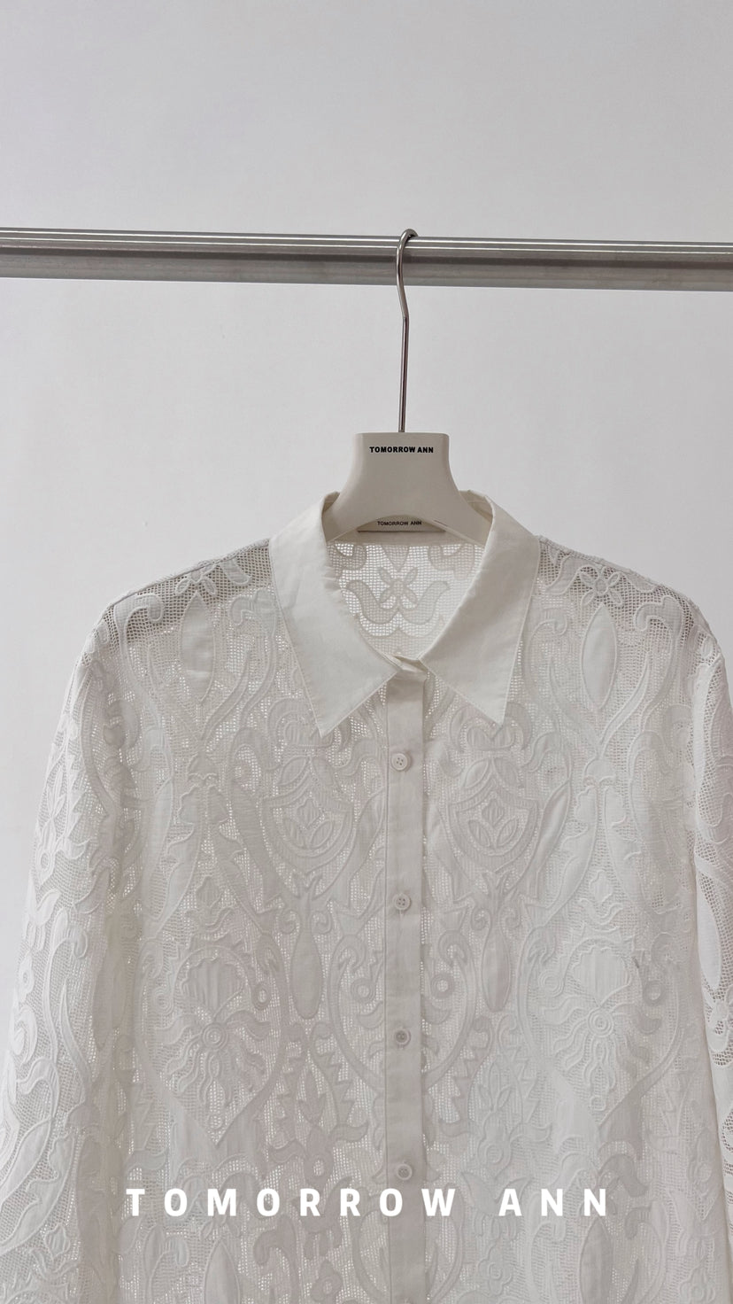 TOMORROW ANN Spring 2026 Elegant Embroidered Vacation Style Versatile Blouse
