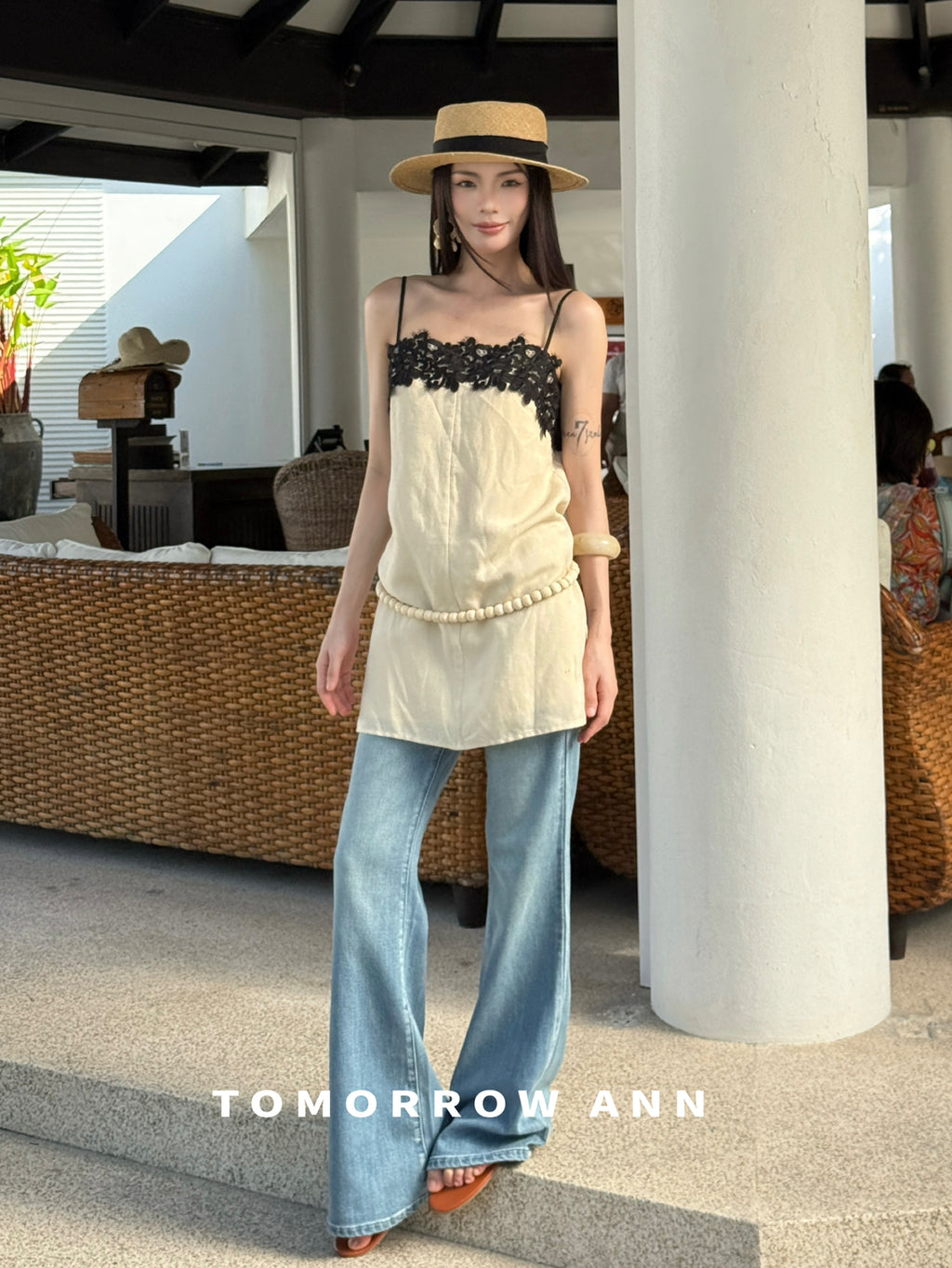 TOMORROW ANN Spring 2026 Minimalist Slim Bootcut Washed Denim Jeans