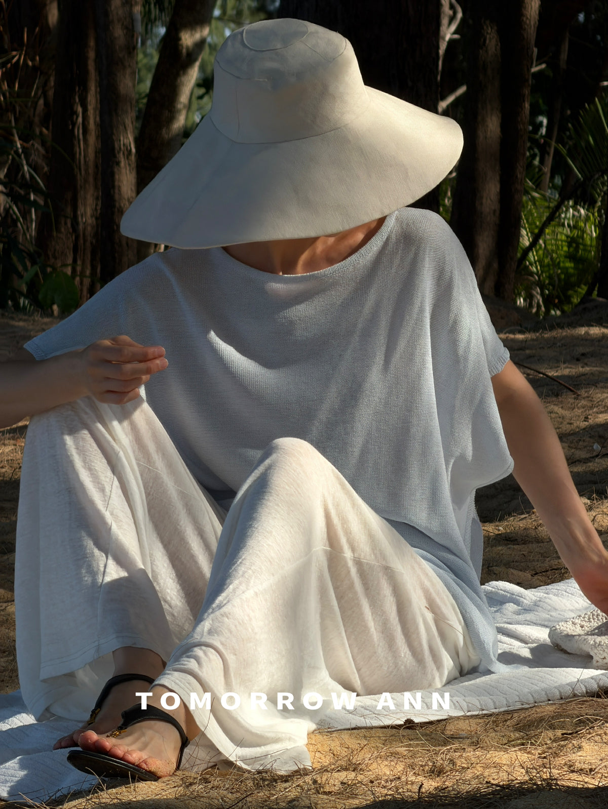 TOMORROW ANN Early Spring 2026 Lazy Style Elegant Loose Fashion Knitwear