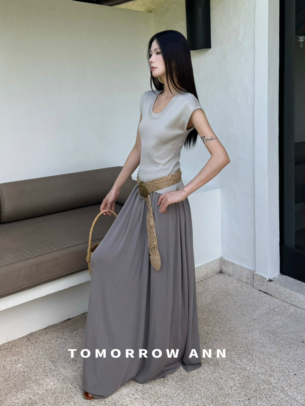 TOMORROW ANN Spring Elegant U-Neck Slim Fit Knit Short Sleeve Top