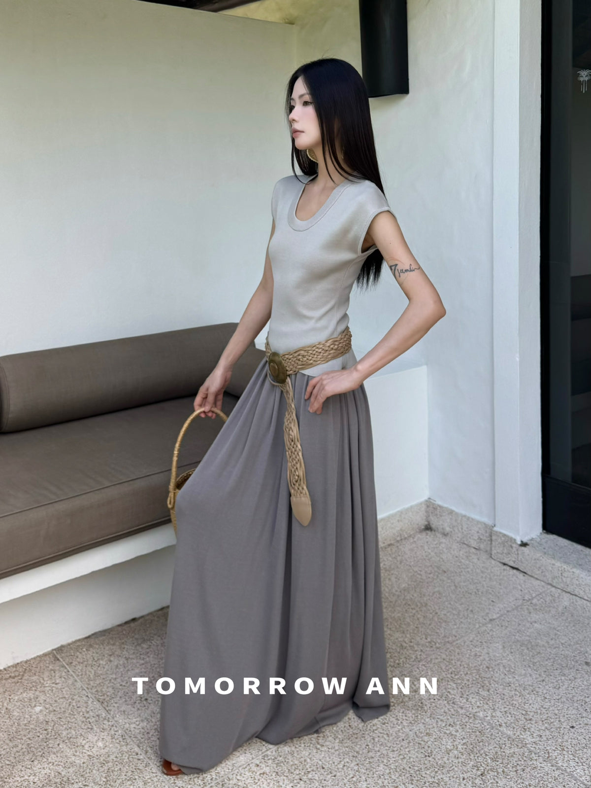 TOMORROW ANN Spring Elegant U-Neck Slim Fit Knit Short Sleeve Top