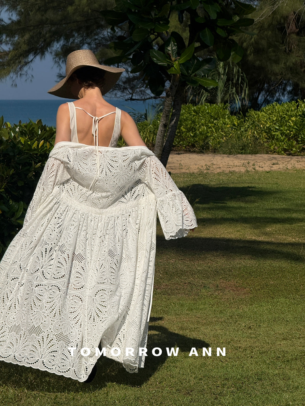 TOMORROW ANN Vintage Hollow-out Crochet V-Neck Maxi Dress - 2026 Early Spring Collection