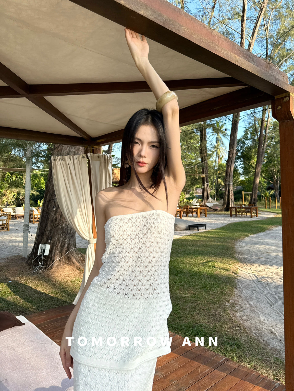 TOMORROW ANN Spring Collection Elegant Strapless Bandeau Slim-Fit Knit Vest