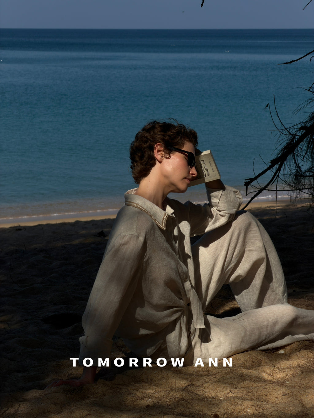 TOMORROW ANN Old Money Aesthetic Quiet Luxury Commuter Shirt - Spring 2026 Collection
