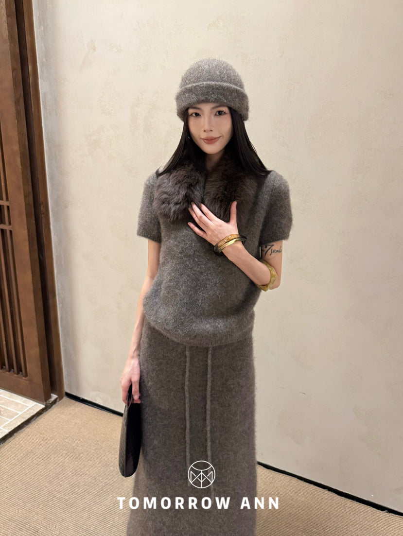 TOMORROW ANN Premium Yak Cashmere Minimalist Knit Beanie - Elegant Coffee Camel