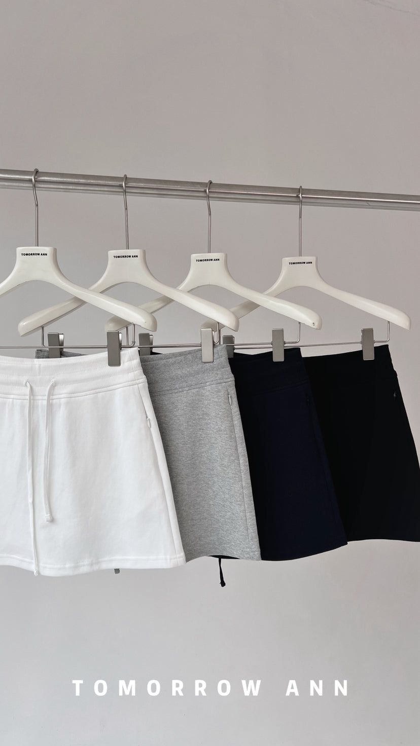 Tomorrow Ann 2026 Early Spring Minimalist Drawstring Solid High Waist A-Line Mini Skirt