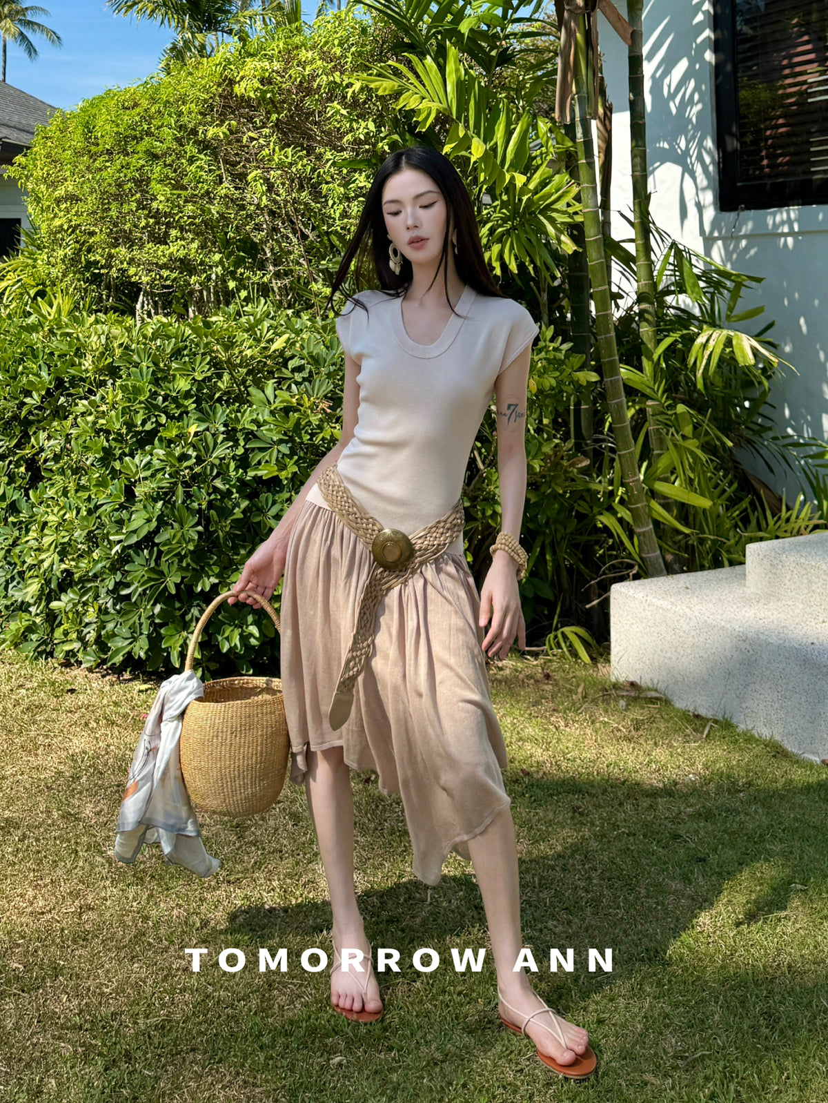 TOMORROW ANN Spring Elegant U-Neck Slim Fit Knit Short Sleeve Top