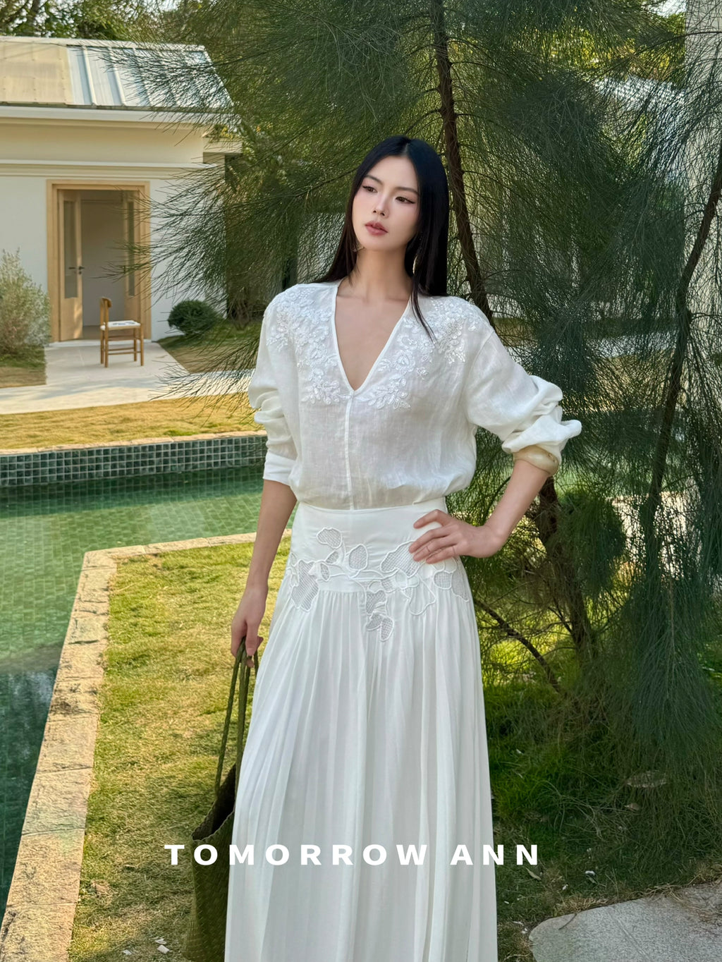 2026 Early Spring! [TOMORROW ANN] French Temperament Embroidery Sequin Fashion Blouse 12838# OZQ