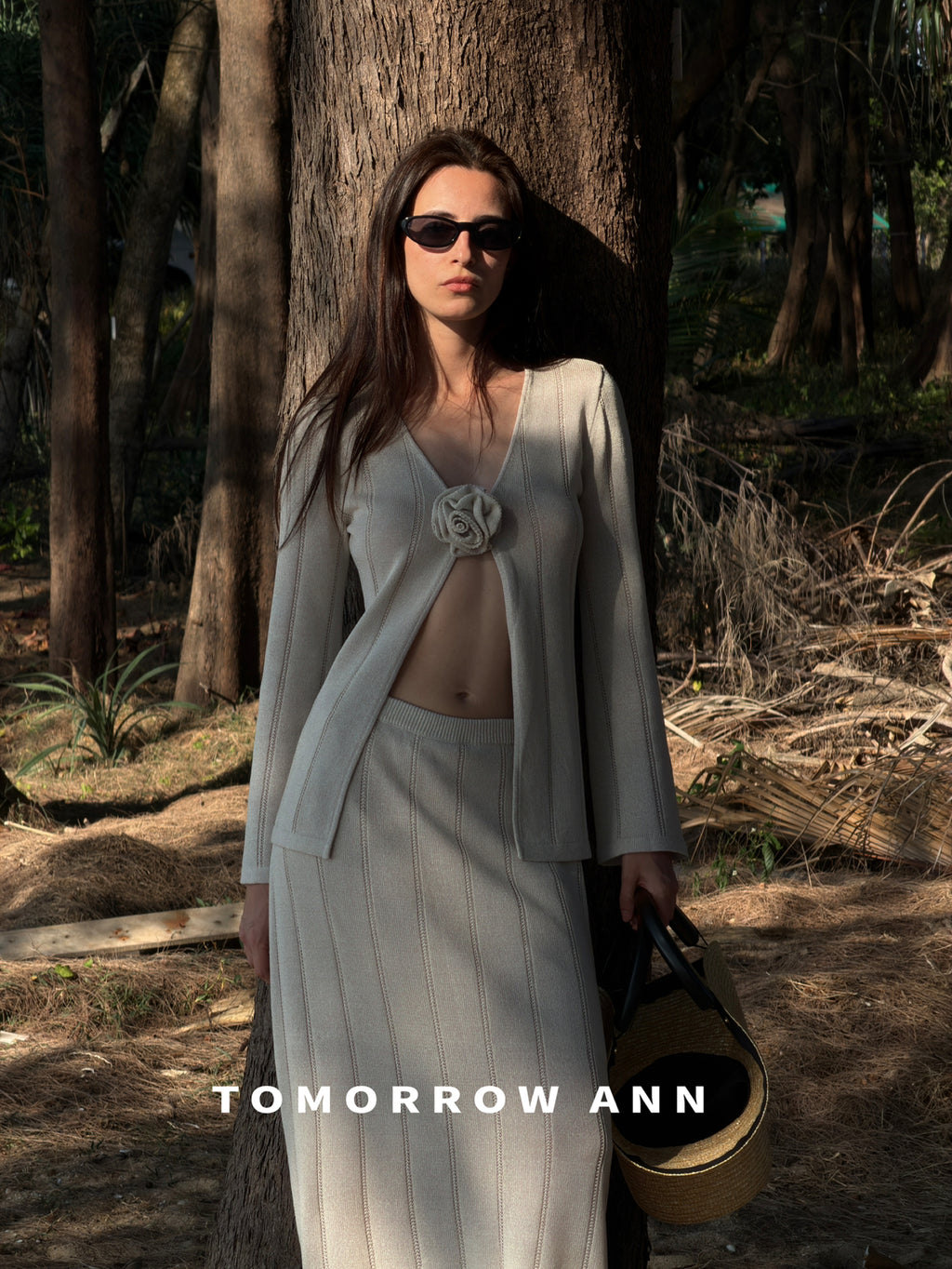 TOMORROW ANN Spring 2026 Elegant Paper Yarn Hollow-Out Solid Color Maxi Skirt