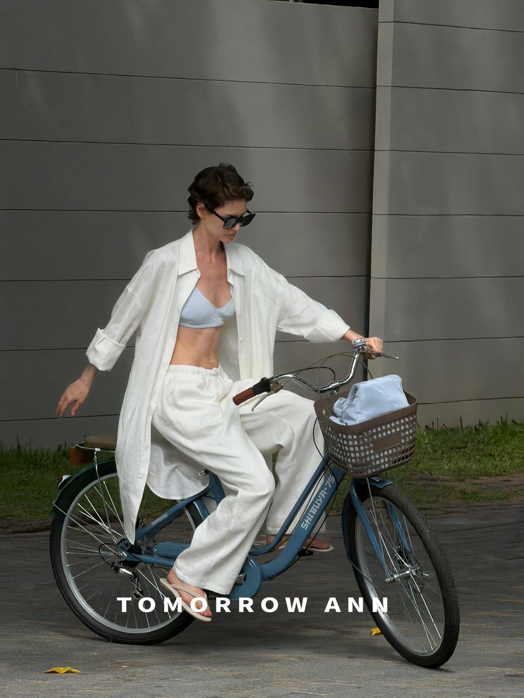 TOMORROW ANN Spring 2026 Designer Elegant Loose Versatile Button-Down Shirt