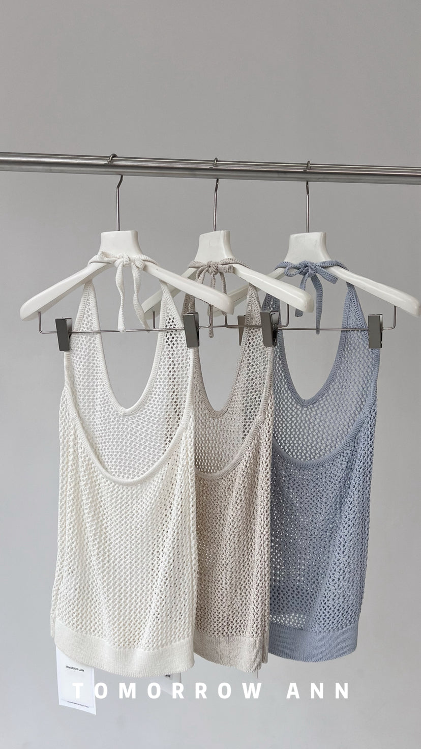 TOMORROW ANN Early Spring Designer Halter Neck Hollow-Out Fashion Vest