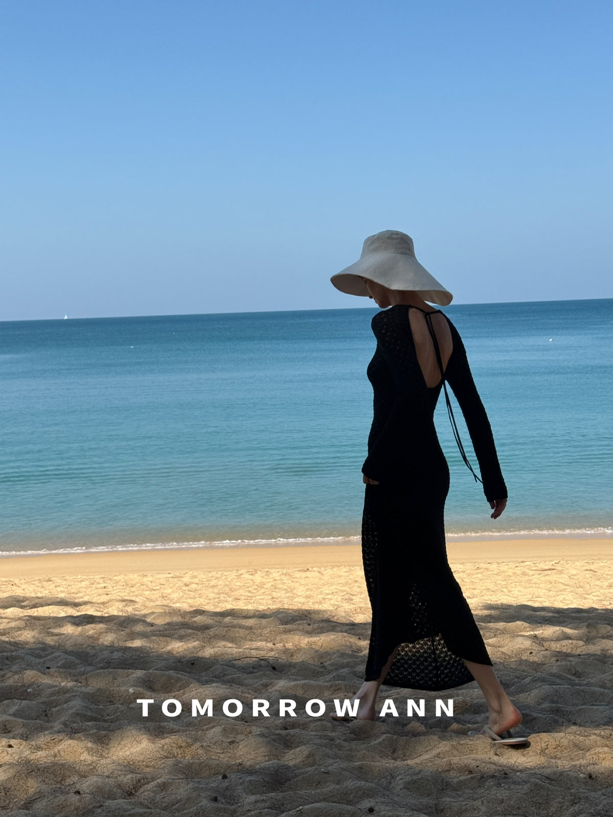 Early Spring 2026! 【TOMORROW ANN】 Hollow-out Open Back Slim Fit Maxi Dress (Contains 15% Wool) 12751# OZQ
