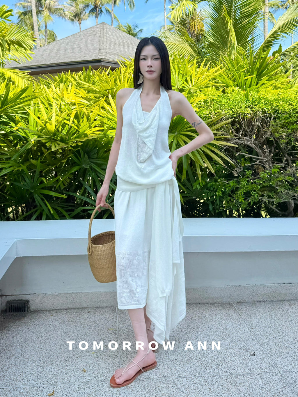 Tomorrow Ann 2026 Early Spring Elegant Irregular Design High-Waist Fashion Midi Skirt