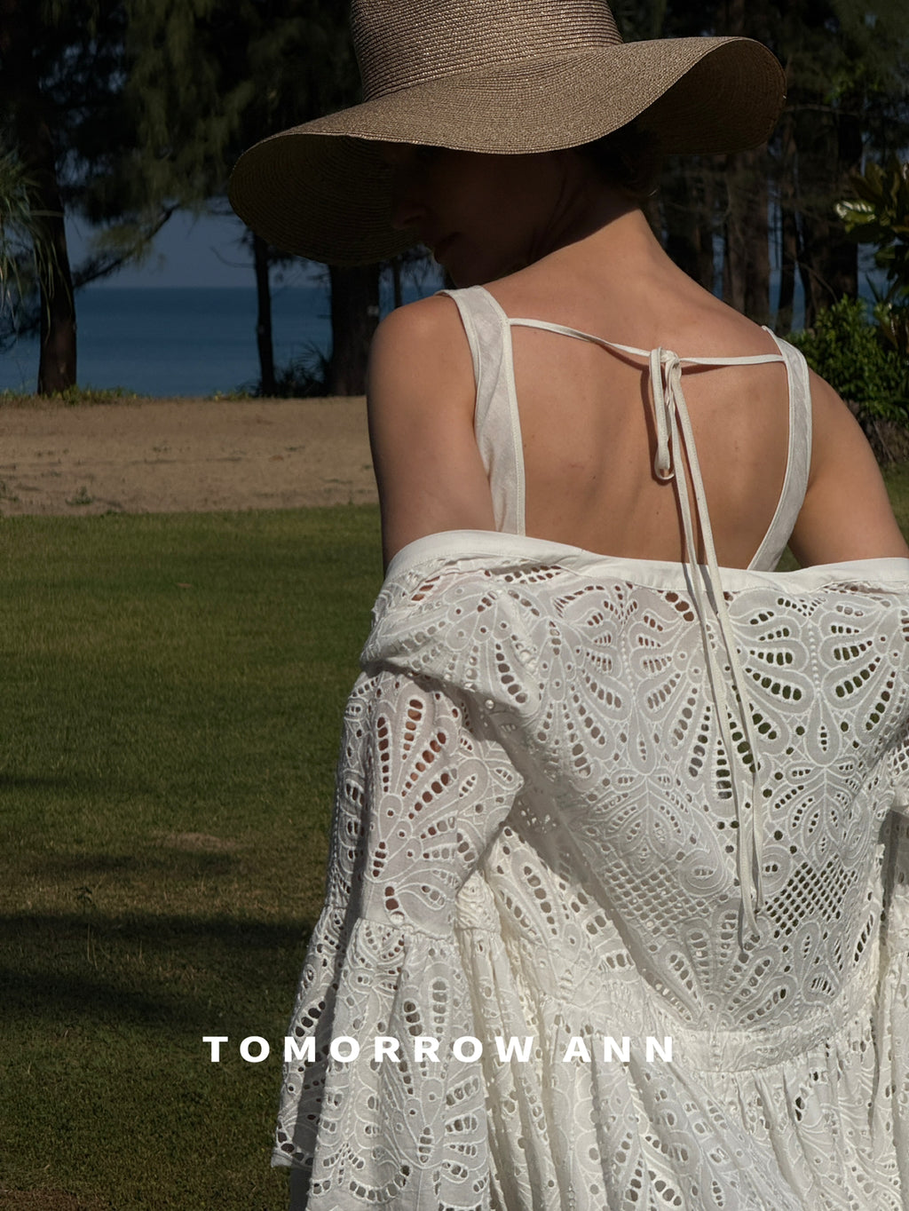 TOMORROW ANN Vintage Hollow-out Crochet V-Neck Maxi Dress - 2026 Early Spring Collection