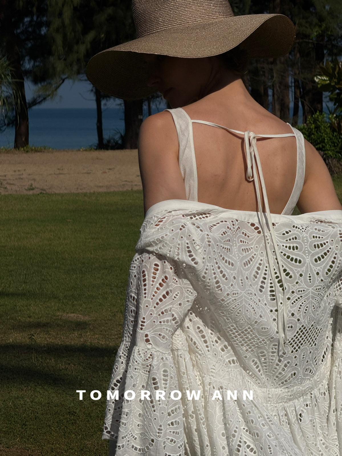 TOMORROW ANN Vintage Hollow-out Crochet V-Neck Maxi Dress - 2026 Early Spring Collection