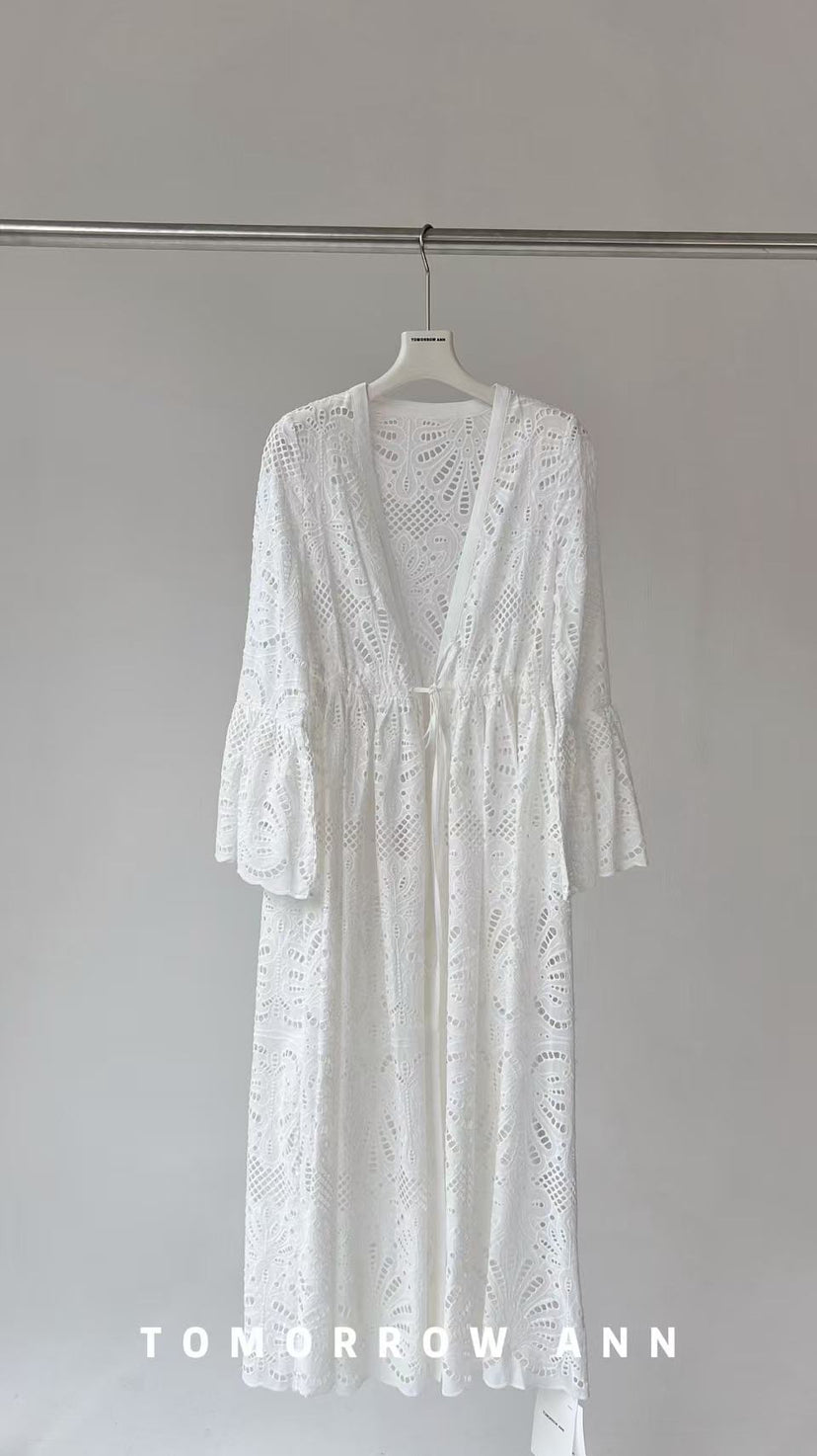 TOMORROW ANN Vintage Hollow-out Crochet V-Neck Maxi Dress - 2026 Early Spring Collection