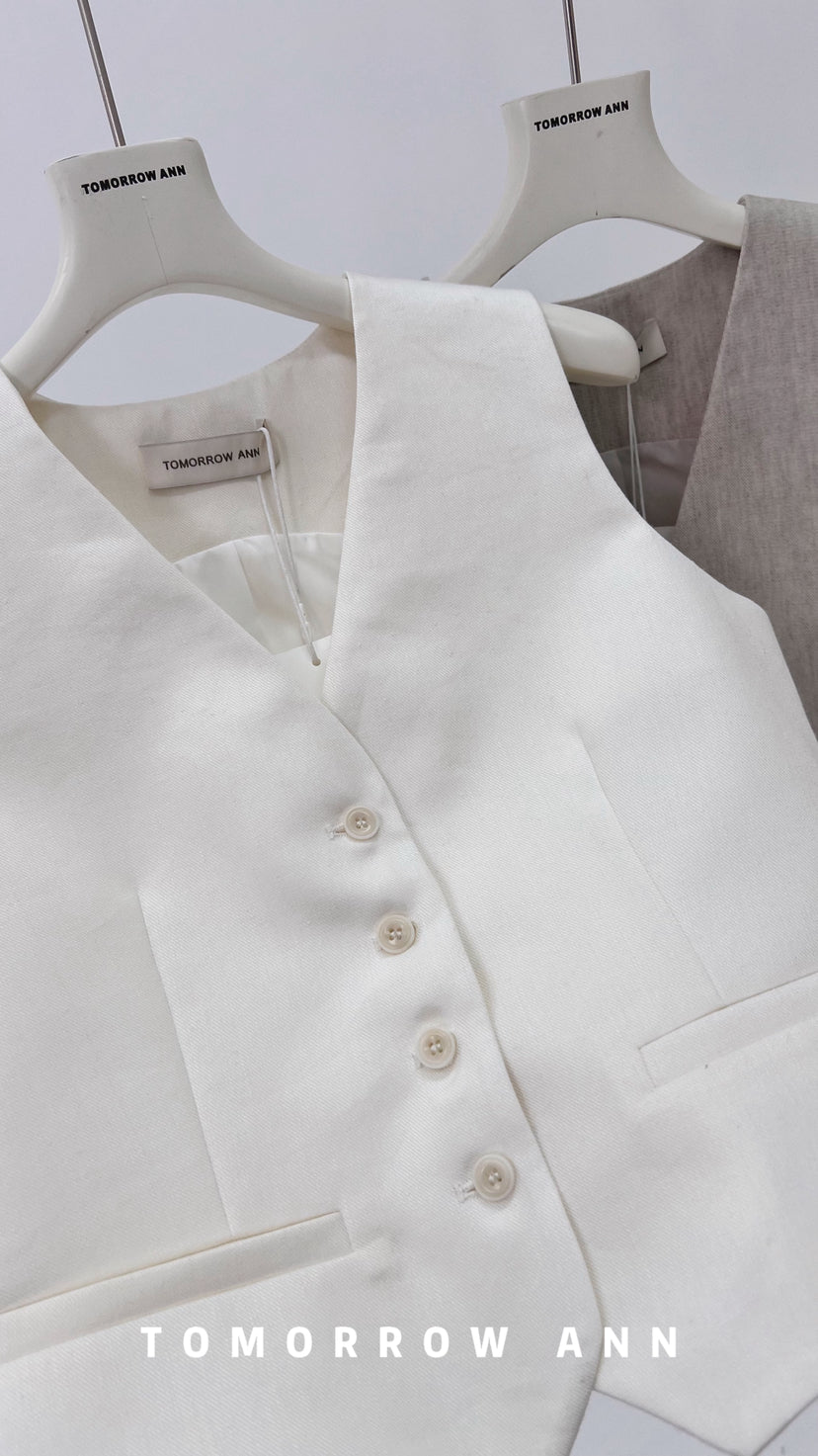 TOMORROW ANN Spring 2026 Elegant Commuter V-Neck Suit Vest - Chic Urban Style
