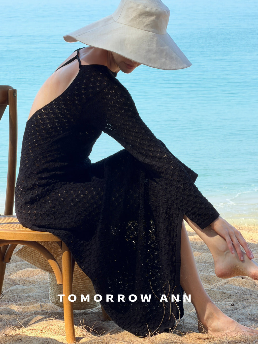 Early Spring 2026! 【TOMORROW ANN】 Hollow-out Open Back Slim Fit Maxi Dress (Contains 15% Wool) 12751# OZQ