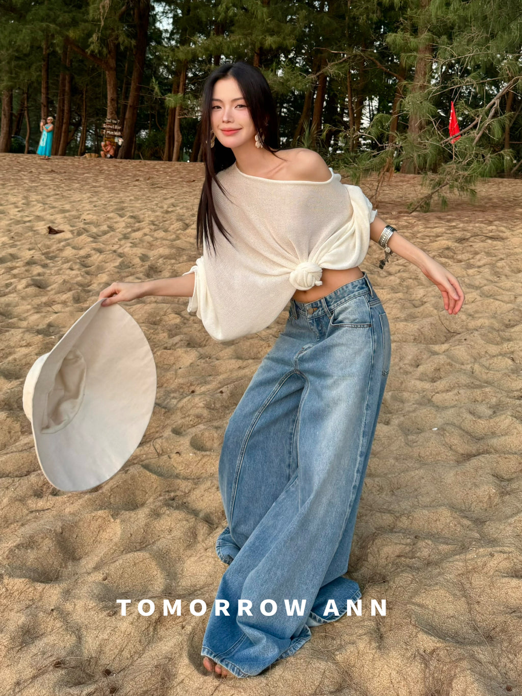 TOMORROW ANN Spring 2026 High-Waisted Deconstructed Wide-Leg Jeans
