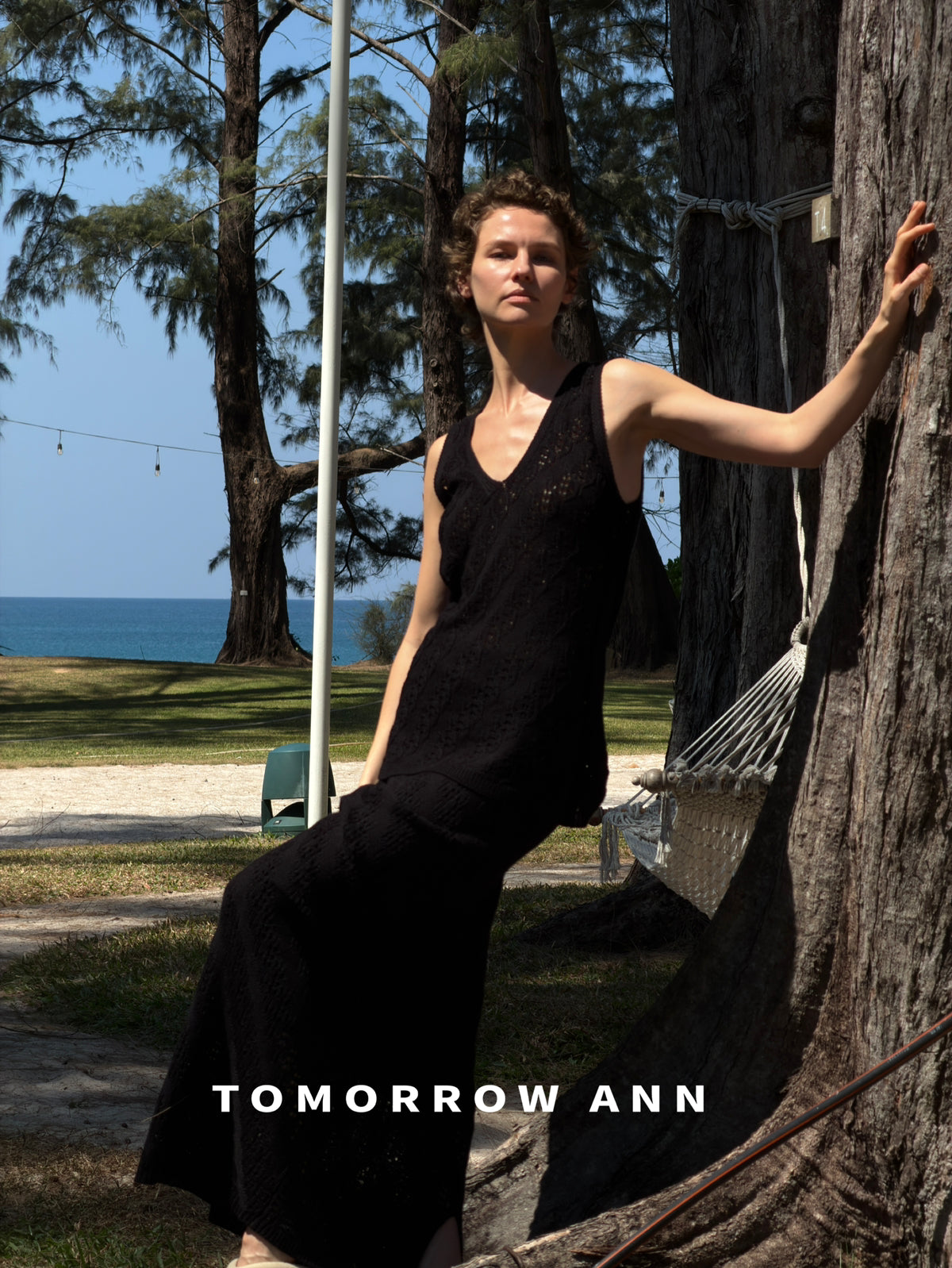 [TOMORROW ANN] Elegant Slim Fit Knit Dress & Vest Two-Piece Set - 2026 Spring Collection