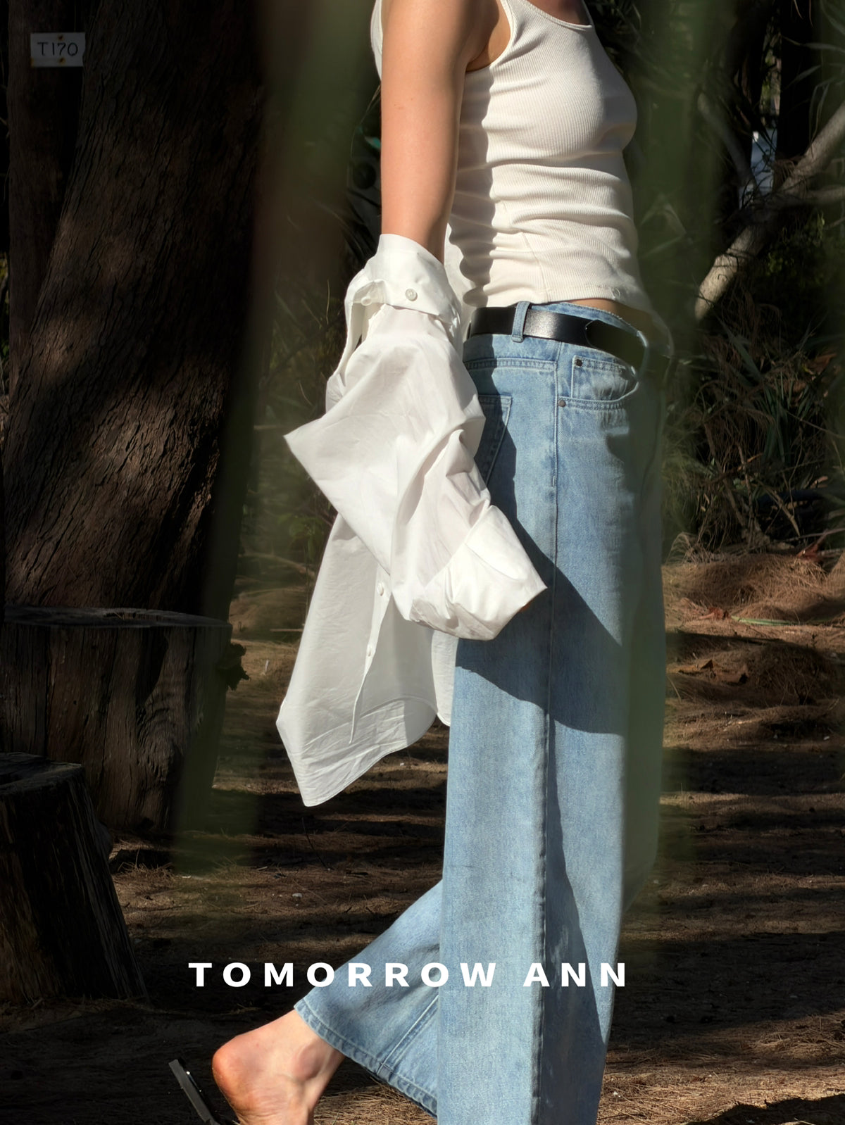 TOMORROW ANN Minimalist Washed Casual Straight Leg Denim Jeans with Belt