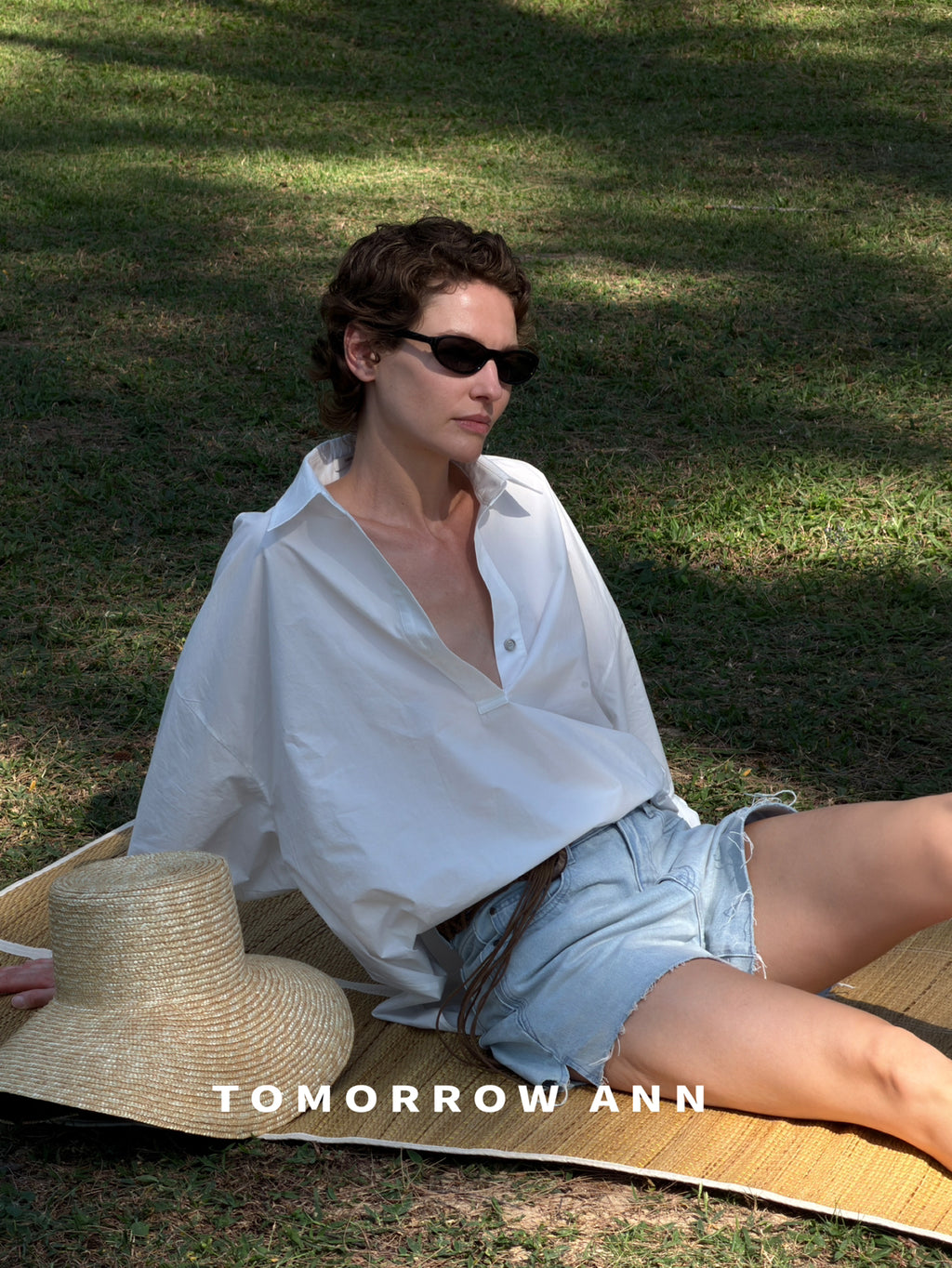 TOMORROW ANN Spring 2026 Minimalist Elegant Loose Fit Versatile Blouse