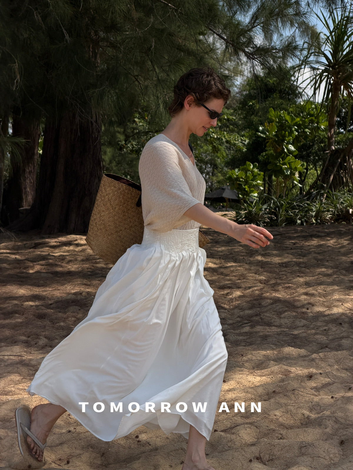 2026 Spring TOMORROW ANN Elegant High-Waist Heavy Embroidery A-Line Maxi Skirt