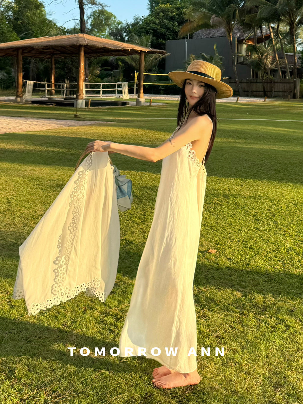 Spring 2026! 【TOMORROW ANN】 Elegant Embroidered Hollow-Out Versatile Blouse 12883# OZQ