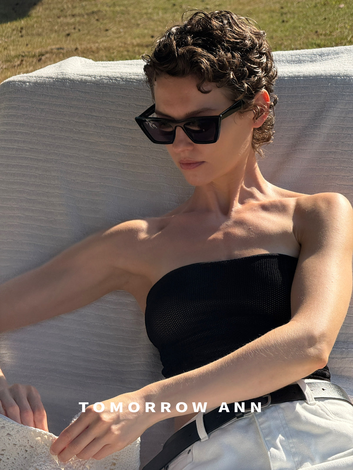 TOMORROW ANN Jacquard Textured Triangle Shawl - Premium Elegant Wrap for Women