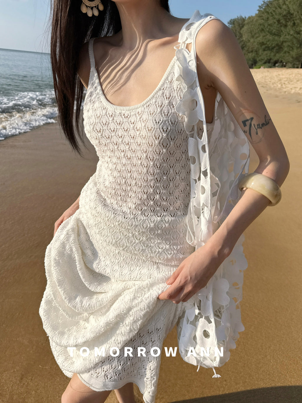 TOMORROW ANN Women's Spring 2026 Elegant Solid Hollow-Out Knit Camisole Top
